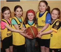  ?? Photo by Con Dennehy ?? Recent team winners Ava Brosnan, Emily Philpott, Muireann Donnelly, Meave Hurley and Emma Mullane at the St. Bridgets Basketball Parish Blitz in Currow.