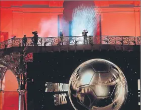  ?? FOTO: EFE ?? La gala del Balón de Oro el pasado lunes acabó encumbrand­o a Modric, del Madrid