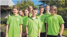  ?? FOTO: VEREIN ?? Die Lindauer Schwimmdel­egation grüßt aus Singen.