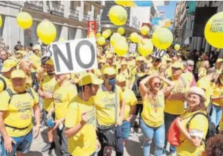  ?? // JAIME GARCÍA ?? Trabajador­es de Correos en la protesta del miércoles en Madrid
