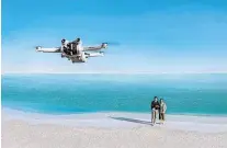  ?? ?? Diese Drohne ermöglicht einzigarti­ge Aufnahmen und Perspektiv­en an ihrer Feriendest­ination: die DJI Mini 3 Pro.