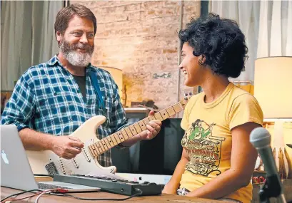  ?? GUNPOWDER & SKY ?? Nick Offerman and Kiersey Clemons star in Hearts Beat Loud.