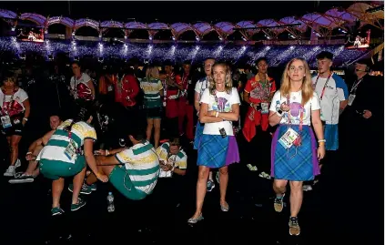  ?? MICHAEL DODGE/GETTY IMAGES ?? Queensland’s Courier-Mail reported that athletes left the ceremony early to hit the bar.