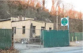  ?? CHRISTINA TATU/THE MORNING CALL ?? The Karl Stirner Arts Trail Board has entered into an agreement of sale to buy the former Easton Iron &amp; Metal Co. on Bushkill Drive.