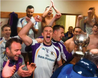  ?? DAIRE BRENNAN/SPORTSFILE ?? Kilmacud Crokes’ Paul Mannion celebrates in the dressing-room after his side’s Dublin SFC victory and (below) Cian O’Connor in action against Séamus Ryan of St Jude’s