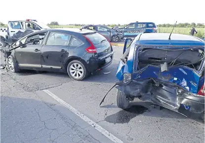  ?? Twitter ?? La múltiple colisión se produjo en el kilómetro 49 de la ruta 210, en San Vicente