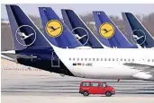  ?? FOTO: AP ?? Alles steht: Lufthansa-Maschinen am Flughafen München.