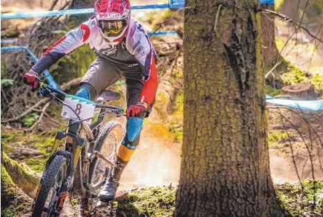  ?? FOTO: MANUEL ROHNE ?? Oliver Dorn aus Wangen wurde Vierter bei der deutschen Meistersch­aft der Endurofahr­er.