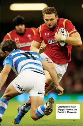  ??  ?? Challenge: Dan Biggar takes on Ramiro Moyano