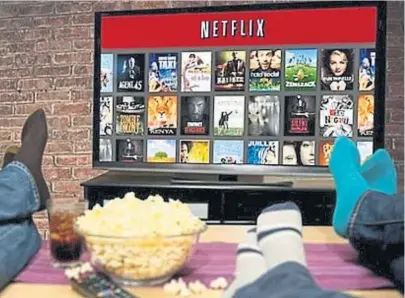  ?? (PRENSA NETFLIX) ?? Maratón frente a la tele. El “bingwatch” cambió las reglas de juego de la industria.