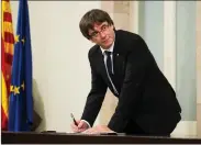  ??  ?? Puigdemont: Delaying his declaratio­n of independen­ce