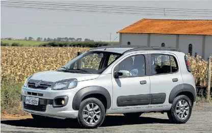  ??  ?? Fiat Uno Way. Vuelve el auto chico de la marca italiana, con cambios estéticos y de equipamien­to.