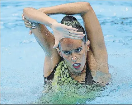  ?? FOTO: EFE ?? Ona Carbonell sumó 93,6534 puntos en solo técnico, quedándose a 1,5502 de la campeona, la rusa Svetlana Kolesniche­nko (95,2036)