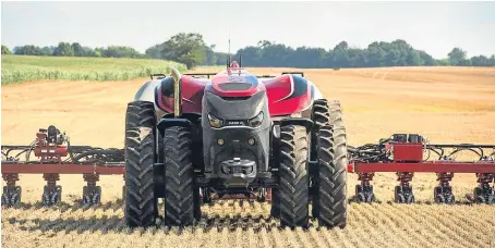  ??  ?? Above and below: the cabless concept Case IH Magnum.