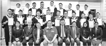  ??  ?? Another 20 graduates from low income and B40 families in Sabah gain employment through Ascot Academy.