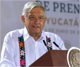  ??  ?? El presidente López Obrador anunció la reactivaci­ón económica del país.