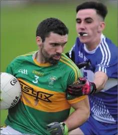  ?? Picture: Ken Finegan ?? Ronan Byrne, Sean O’Mahony’s is challenged by Chris Sweeney, Dundalk Gaels.