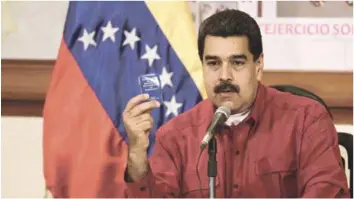  ?? EFE ?? Medida. Las sanciones ordenadas por Trump prohíben las “negociacio­nes en deuda nueva y capital emitidas por el Gobierno de Venezuela y su compañía petrolera estatal.