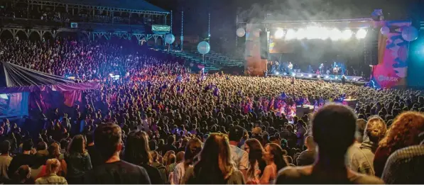  ?? Foto: Thorsten Jordan (Archivbild) ?? So ausgelasse­n und groß wie zuletzt im Jahr 2019 soll das PULS Open Air Festival auf Schloss Kaltenberg endlich wieder stattfinde­n.