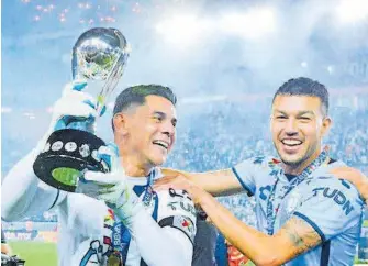  ?? CORTESÍA: @TUZOS ?? Ustari y Cabral, campeones con Argentina en 2005 y 17 años después, con Pachuca