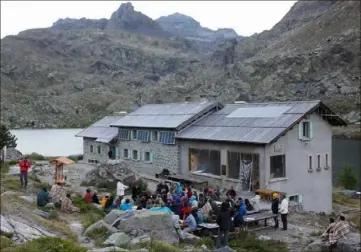  ?? (Photo DR) ?? Situé au coeur du parc du Mercantour, le refuge des Merveilles est l’un des six établissem­ents les plus fréquentés en France.