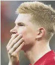  ??  ?? Kevin De Bruyne shows his disappoint­ment.