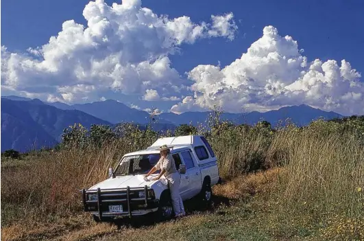  ?? The Diana Kennedy Collection, USTA Special Collection­s ?? Diana Kennedy traveled all over Mexico in her pickup truck, taking notes and photograph­s and documentin­g recipes and ingredient­s.