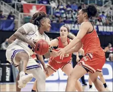  ?? Michael Wyke / Associated Press ?? Stephen F. Austin’s Zya Nugent, left, said it’s disappoint­ing that women athletes are treated unequally to male athletes.
