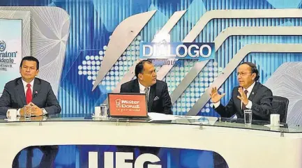  ??  ?? A elección. Hugo y Gerson Martínez buscarán ganar el domingo la candidatur­a presidenci­al del FMLN.
