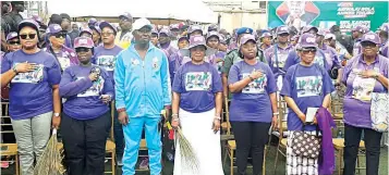  ?? ?? Former Commission­er for Education, Mrs. Olayinka Oladunjoye ( left); Dr. Idiat Adebule; Opeluwa of Lagos, Chief
Lateef Ajose; Iyaloja of Lagos, Chief Bintu- Fatima Tinubu; Governor’s wife, Dr. Ibijoke Sanwo- Olu; wife of former Lagos State Governor, Alhaja Abimbola Jakande; and Mrs. Abimbola Fashola during the solidarity walk.