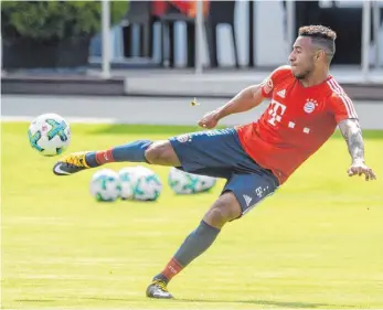  ?? FOTO: DPA ?? Corentin Tolisso während seines ersten Trainings für den und beim FC Bayern München.