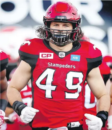  ?? AL CHAREST / POSTMEDIA NEWS ?? Critics have suggested Calgary linebacker Alex Singleton is an American masqueradi­ng as a Canadian player.