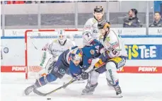  ?? FOTO: HEIKE FEINER/IMAGO ?? Die Eisbären Berlin haben dem engen und fordernden Play-off-Spielplan getrotzt und die DEL-Finalserie ausgeglich­en.