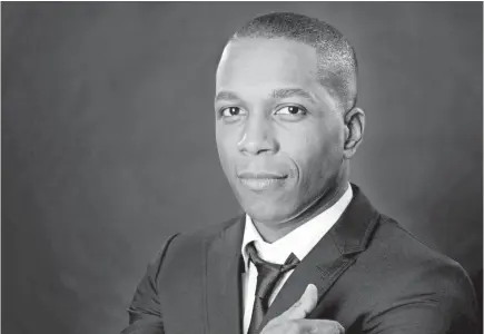  ?? ROBERT DEUTSCH/USA TODAY ?? Leslie Odom Jr. acted on his own advice. Now he shares it in his debut book, “Failing Up.”