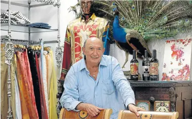  ?? KAI FÖRSTERLIN­G/EFE ?? El diseñador de moda Francis Montesinos, en una foto tomada en julio de 2022.