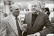  ?? CONTRIBUTE­D BY JOHN TOON ?? UGA legend William Tate chats with Athens merchant A.F. “Cooter” Haygood as he enjoys the official last meal at the downtown Athens Varsity in 1978. Bill King (right) and his brother Jon can be seen above Tate’s shoulder.