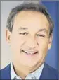  ?? United Airlines ?? OSCAR MUNOZ, the CEO of United Continenta­l, had a hearttrans­plant operation.