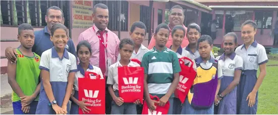  ??  ?? Westpac PGA clinic programme winners last year. Photo: Fiji Internatio­nal