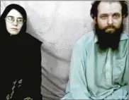  ?? CONTRIBUTE­D ?? Caitlan Coleman and her husband, Joshua Boyle, seen in an image taken from a 2013 video, have been released after five years in captivity. The couple had been abducted while traveling in Afghanista­n.