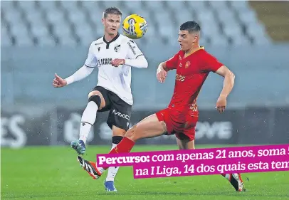  ?? Lateral direito do V. Guimarães ?? Miguel Maga, de 21 anos, já foi opção esta temporada em 20 jogos do V. Guimarães
Miguel Maga