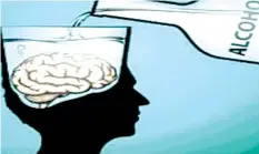  ??  ?? Heavy drinking may cause irreversib­le brain damage