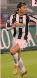  ??  ?? Quattro grandi 9 della Juve: Gianluca Vialli , che ha tenuto la maglia dal 1992 al 1996 Zlatan Ibrahimovi­c (2004-06) Alvaro Morata (2014-16) Gonzalo Higuain (2016-18) LAPRESSE-AFP-GFTTY   4   1   2 2