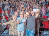  ??  ?? SELFIE TIME: Greg Hemphill puts the team in the picture.