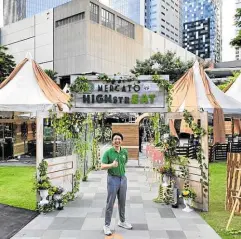  ?? — CONTRIBUTE­D PHOTO ?? RJ Ledesma, a founder of Mercato Centrale, launches Mercato High Streat