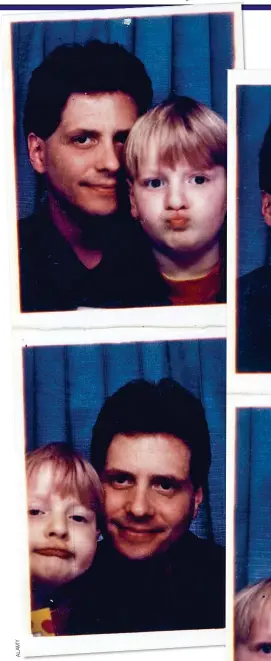  ?? ALAMY ?? FUN TIMES: Jack as a boy with dad Cosmo posing in a photobooth