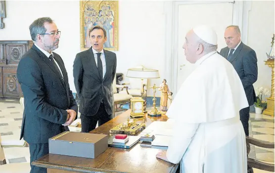  ?? ?? Francisco recibió ayer al embajador ucraniano ante el Vaticano, Andrii Yurash