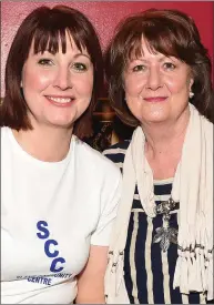  ??  ?? Catherine Fogerty and Kay Bruton at the monster draw in Lynch’s Lounge in aid of Slane Community Centre.