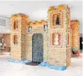  ?? RITZ-CARLTON ?? Burlock Coast, the restaurant in the Ritz-Carlton Fort Lauderdale, has built a gingerbrea­d castle big enough to eat in. Meals in the castle start at $899.