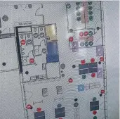  ??  ?? Auf einem Plan können die Mitarbeite­r von ISS in Echtzeit sehen, welche Räume und Arbeitsplä­tze belegt sind.