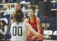  ?? NWA Democrat-Gazette/CHARLIE KAIJO ?? Fort Smith Northside guard Jersey Wolfenbarg­er (right) looks to take a shot Dec. 14 at Tiger Arena in Bentonvill­e.